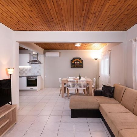 Cyan Residence Ligaria  Extérieur photo